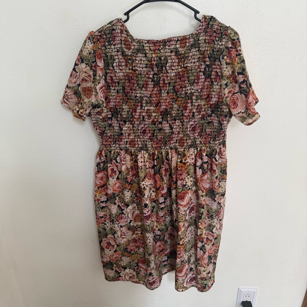 Ces Femme Smocked Floral Mini Dress - Picture 5 of 8